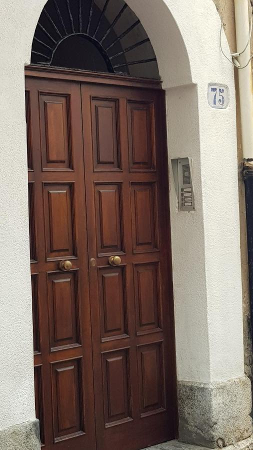 דירות צ'פאלו La Casa Di Mimi' מראה חיצוני תמונה